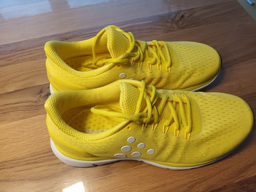 Laufschuhe herren 1 - gr., 1/2